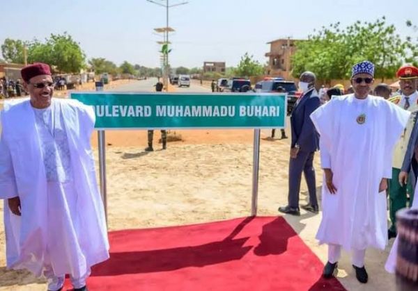 Buhari commissions road named after him in Niger Republic