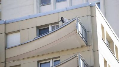 The disturbing story of a family who jumped from the seventh floor of their apartment building