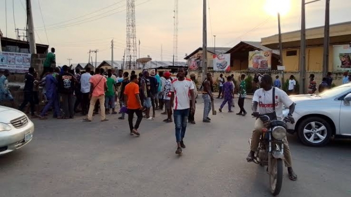 Workers protest at food company leaves one dead, others injured in Oyo