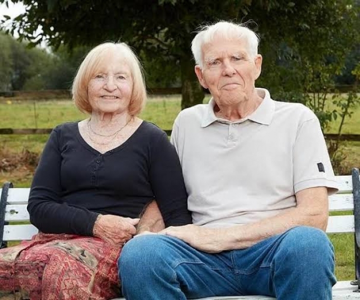 Former RAF engineer, 86, and his nurse wife, 80, to use suicide pod. This is how it’ll end for them