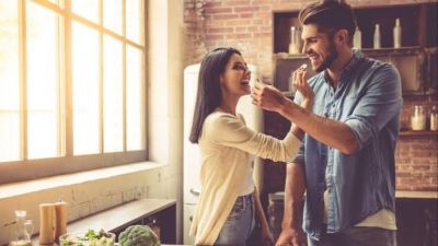 How to tell if someone likes you? Science says look out for these 3 behaviours
