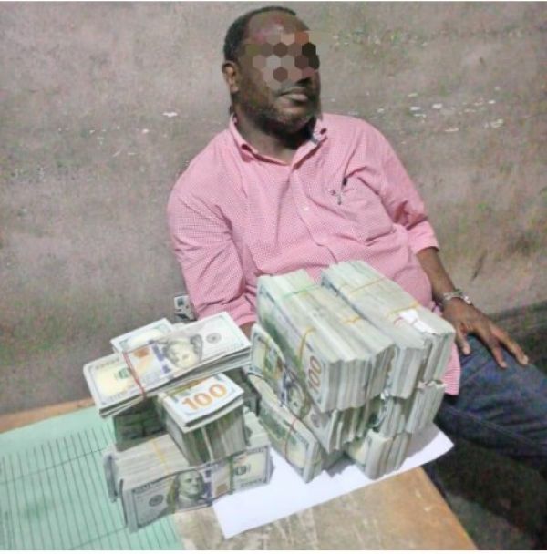 Elections: Police arrest PDP Reps member with huge cash in US dollars in Rivers
